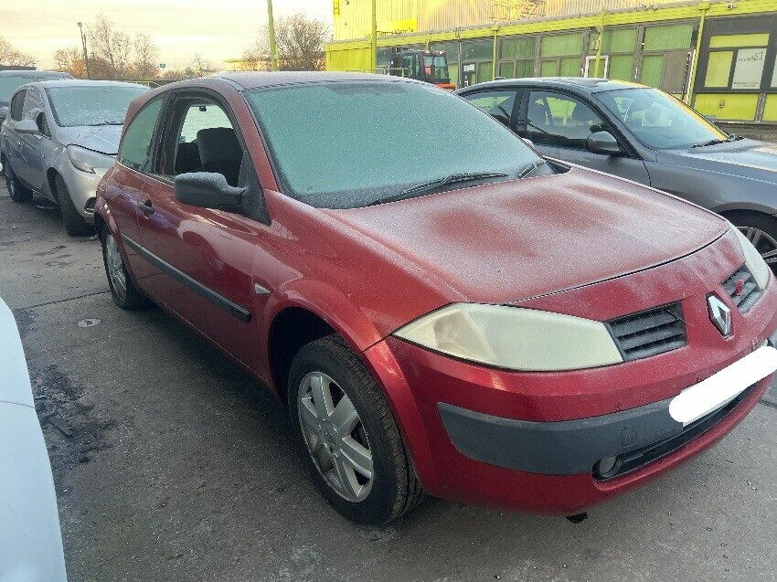 2005 RENAULT MEGANE