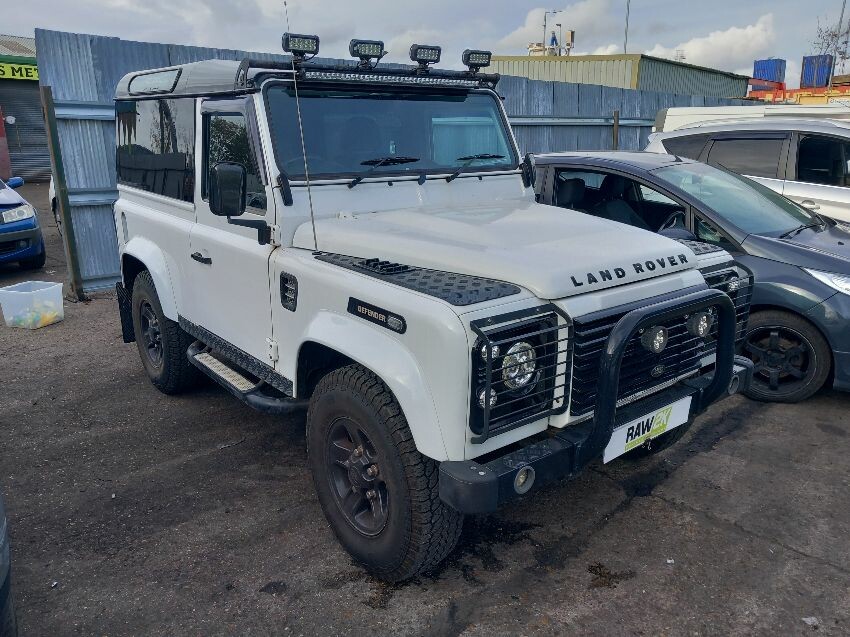 2013 LAND ROVER DEFENDER 90
