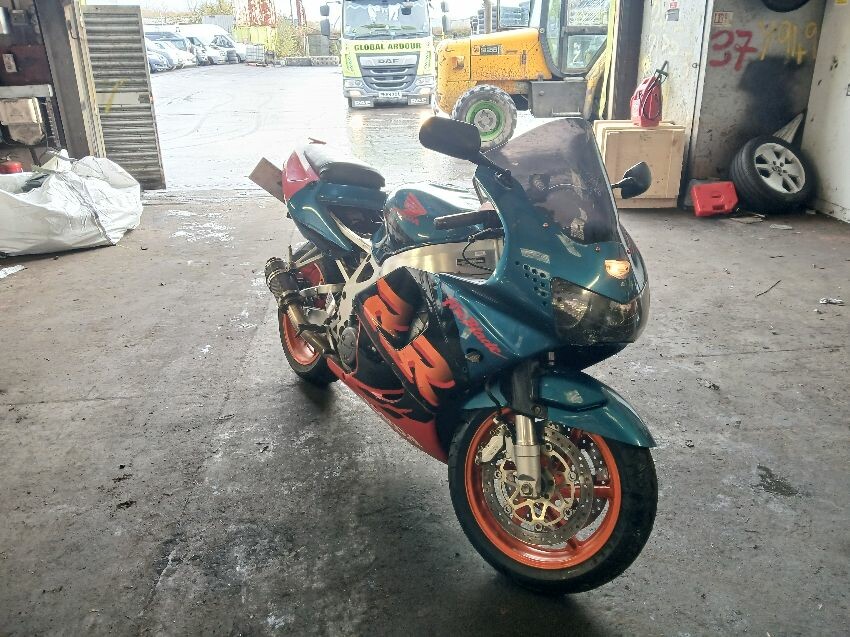 1998 HONDA CBR