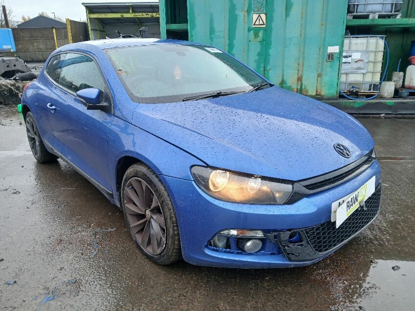 2013 VOLKSWAGEN SCIROCCO