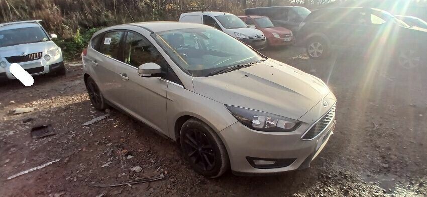 2014 FORD FOCUS