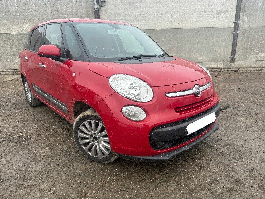 2014 FIAT 500L MPW