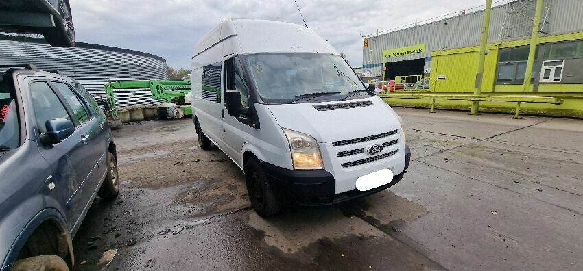 2013 FORD TRANSIT