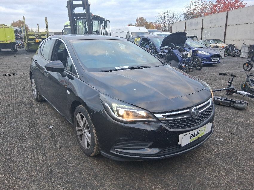 2017 VAUXHALL ASTRA
