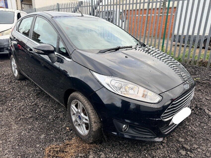 2013 FORD FIESTA