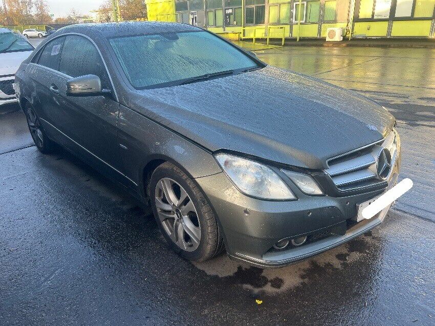 2011 MERCEDES E-CLASS