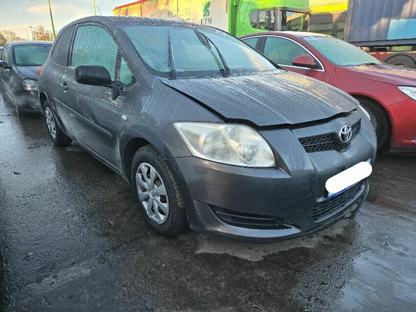2007 TOYOTA AURIS