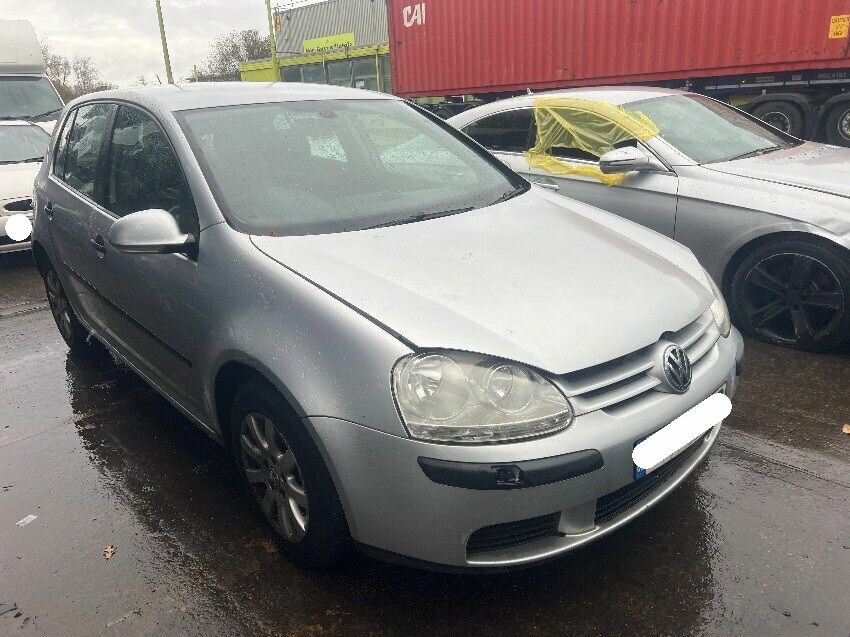 2006 VOLKSWAGEN GOLF