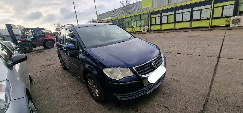 2007 VOLKSWAGEN TOURAN