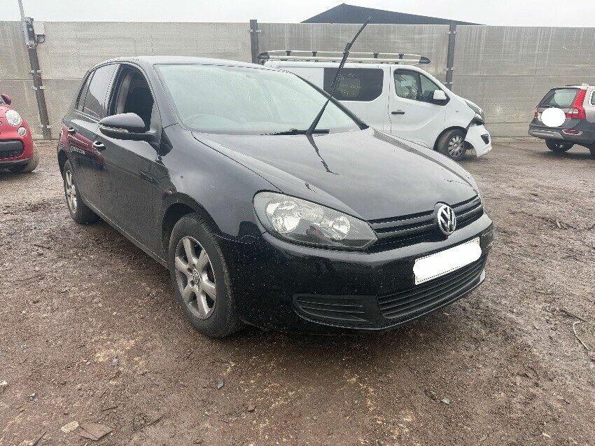 2010 VOLKSWAGEN GOLF