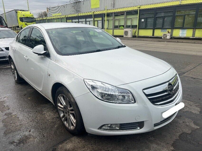 2011 VAUXHALL INSIGNIA