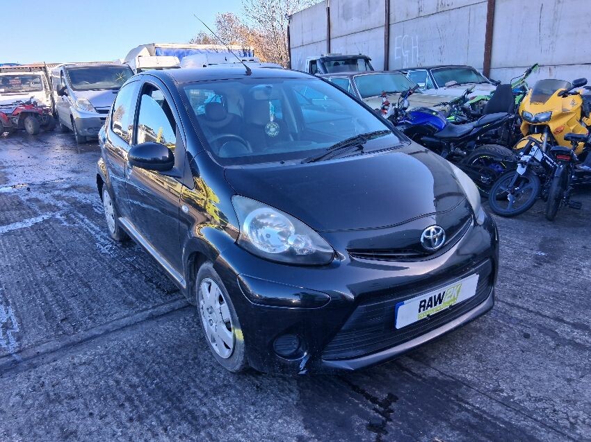 2012 TOYOTA AYGO