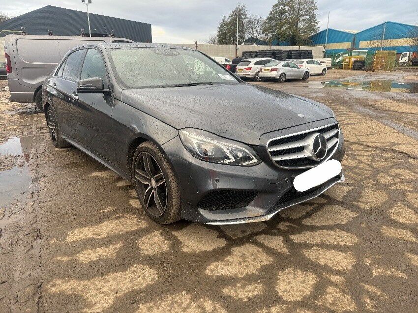 2015 MERCEDES E-CLASS