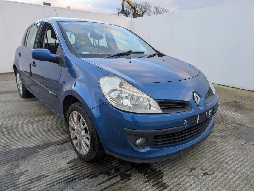 2009 RENAULT CLIO