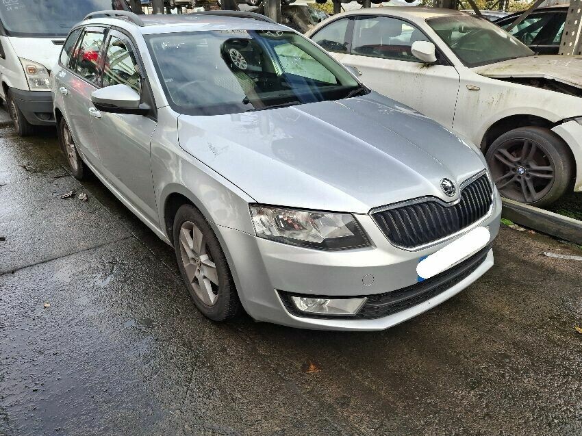 2016 SKODA OCTAVIA