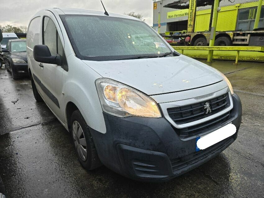 2015 PEUGEOT PARTNER