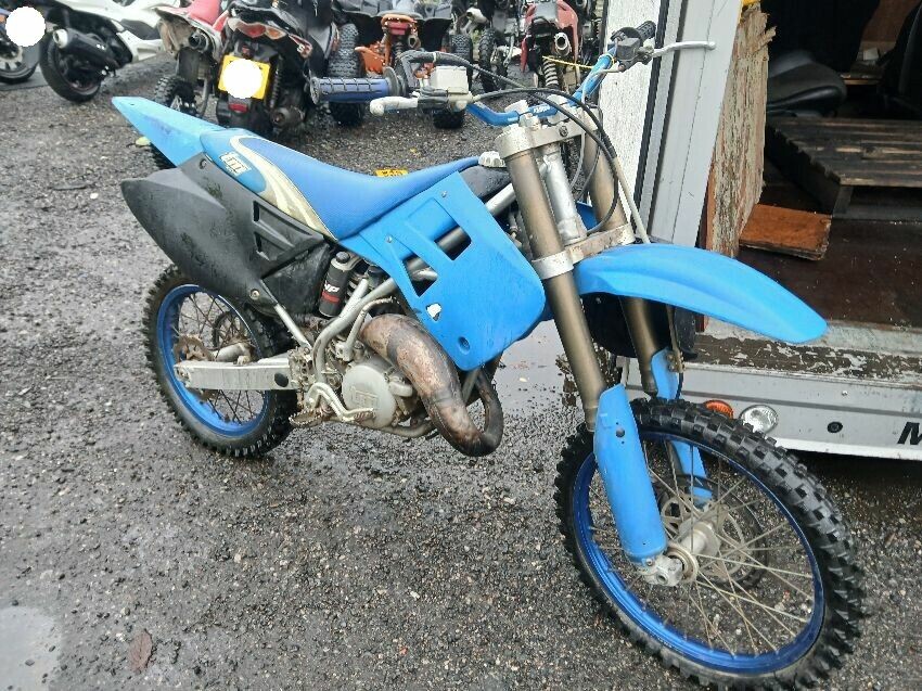  MOTORCYCLE SCRAMBLER