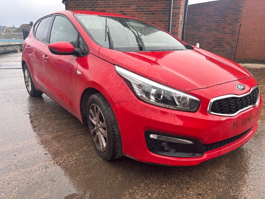 2016 KIA CEED