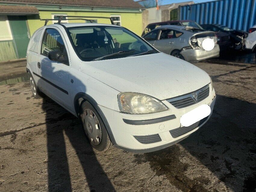 2006 VAUXHALL CORSA