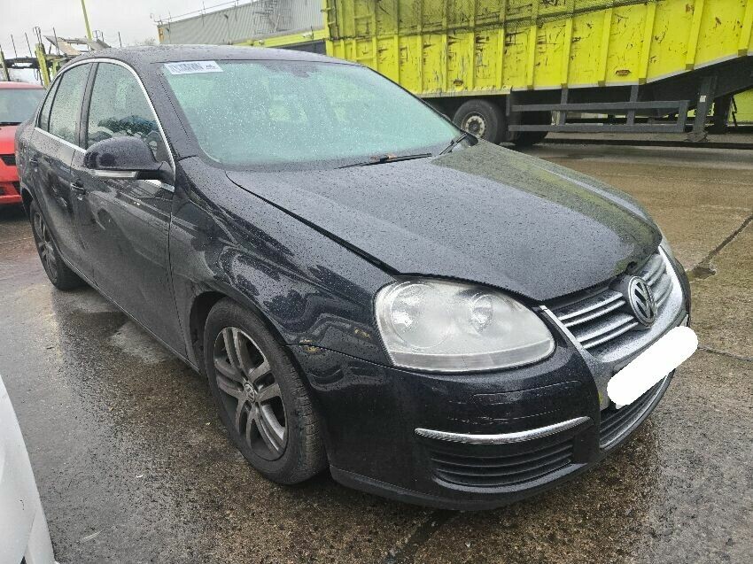 2010 VOLKSWAGEN JETTA