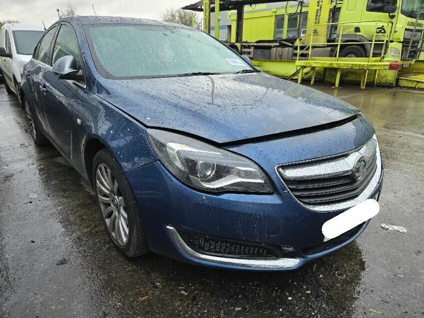 2015 VAUXHALL INSIGNIA