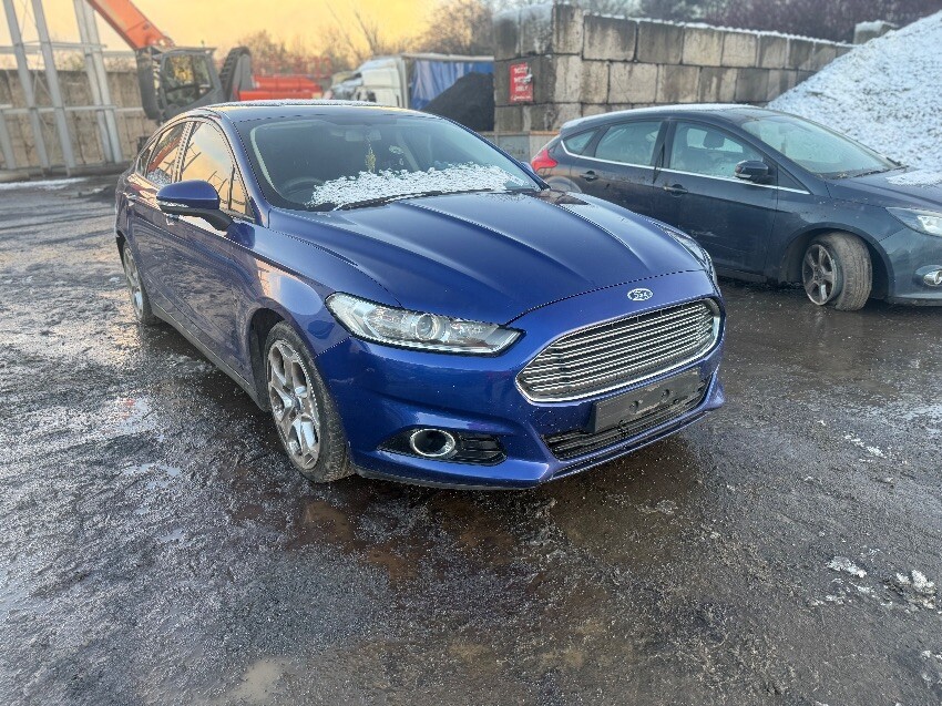 2015 FORD MONDEO