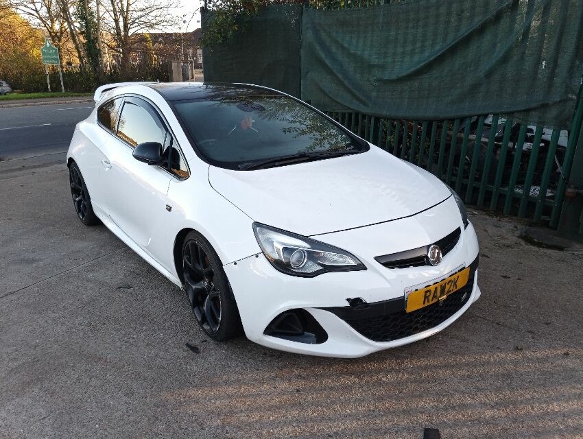 2013 VAUXHALL ASTRA GTC