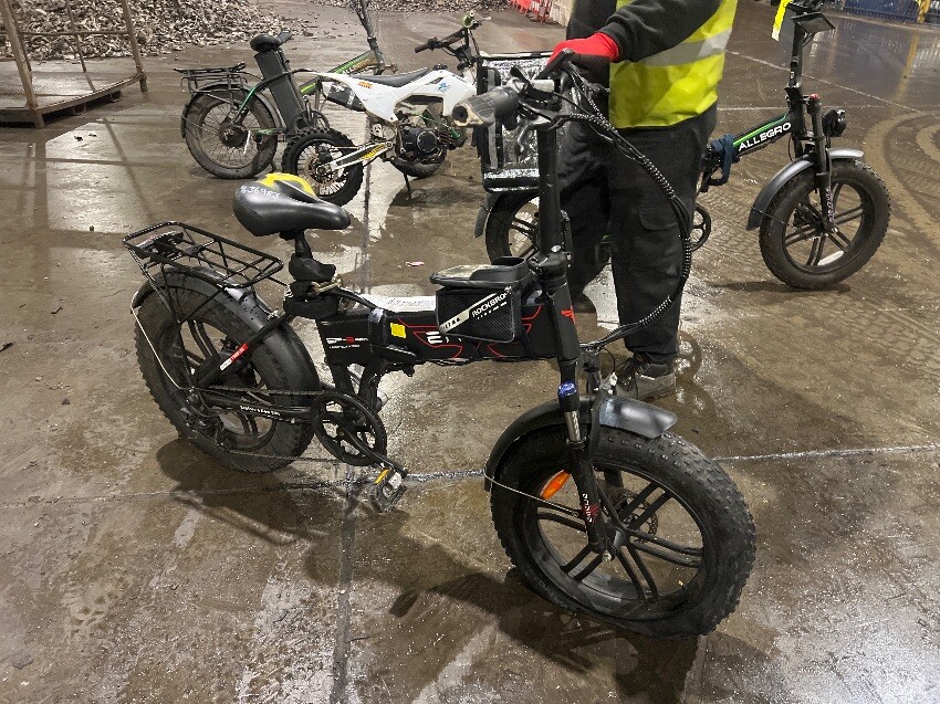  ELECTRIC BIKE ELECTRIC BIKE