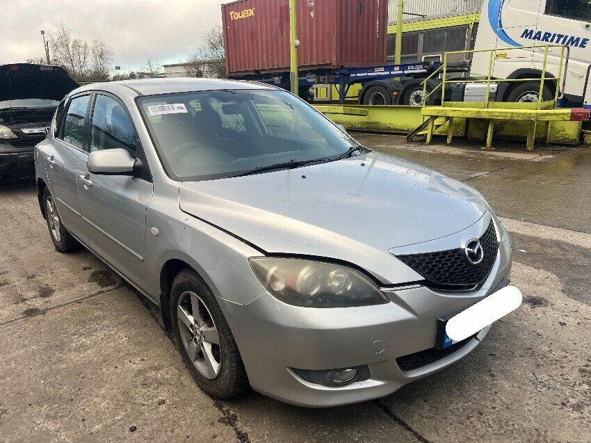 2006 MAZDA 3