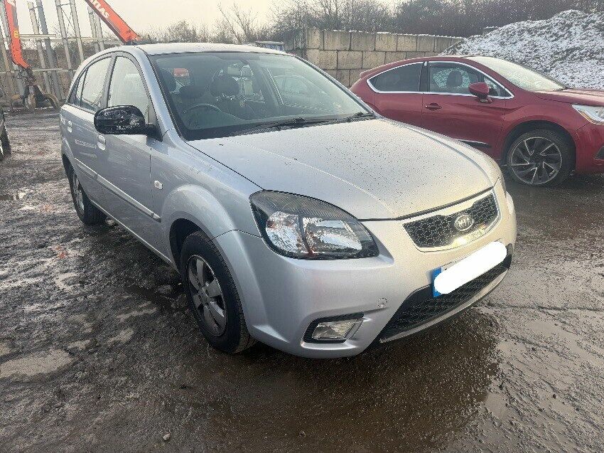 2011 KIA RIO