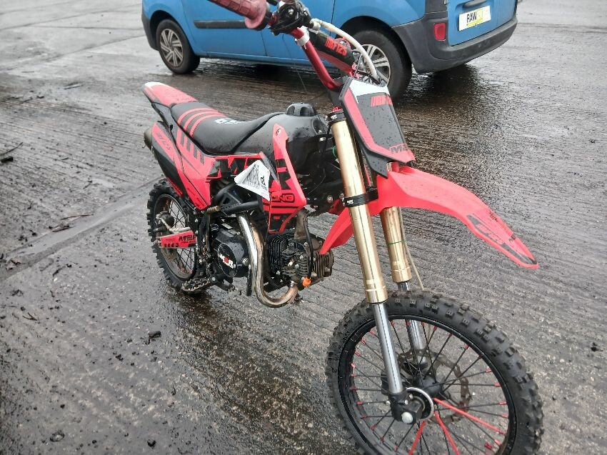  MOTORCYCLE M2R PITT BIKE