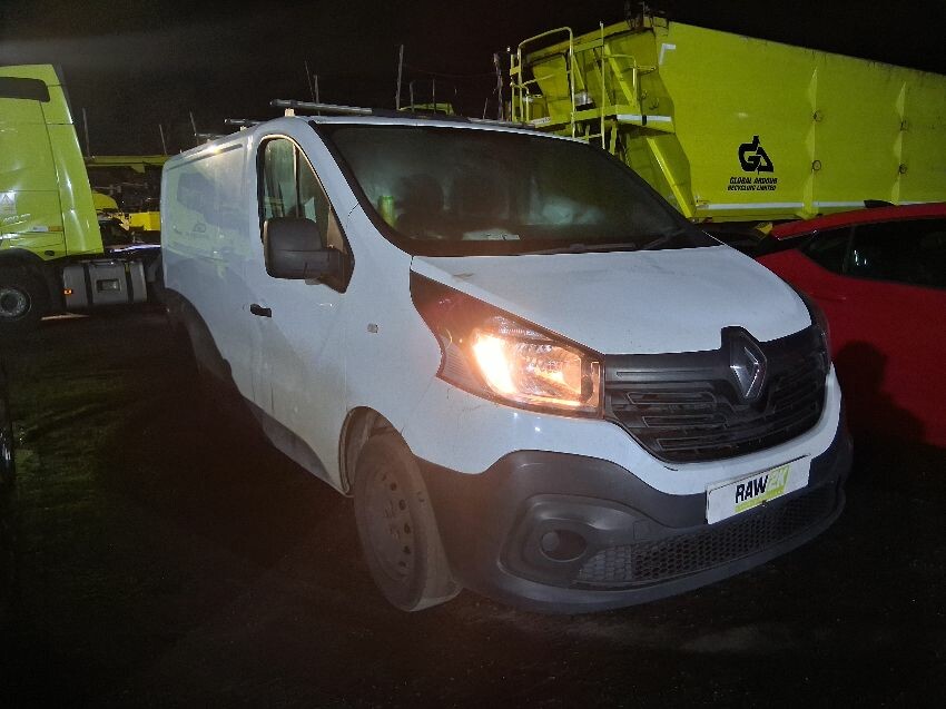 2016 RENAULT TRAFIC
