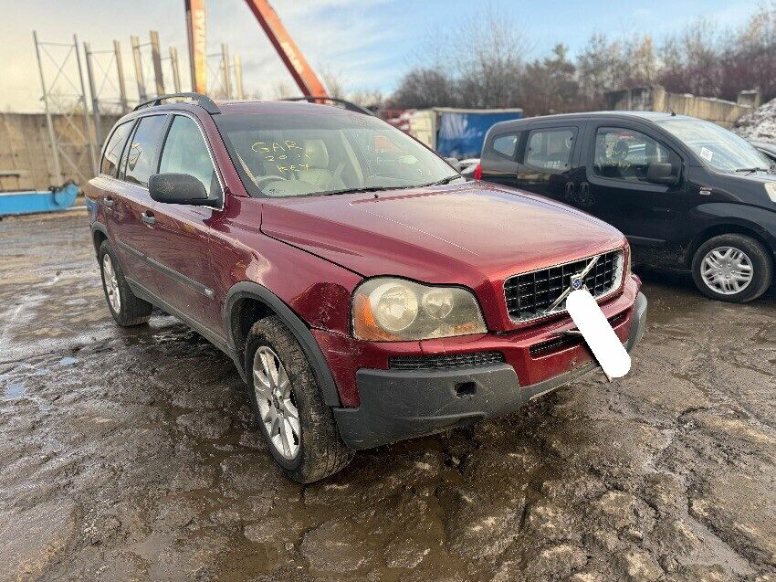 2004 VOLVO XC90