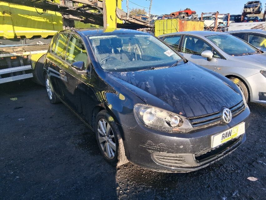 2012 VOLKSWAGEN GOLF