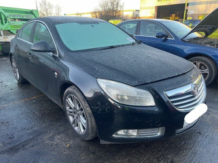 2011 VAUXHALL INSIGNIA