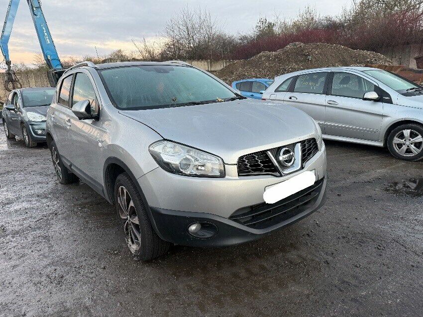 2012 NISSAN QASHQAI
