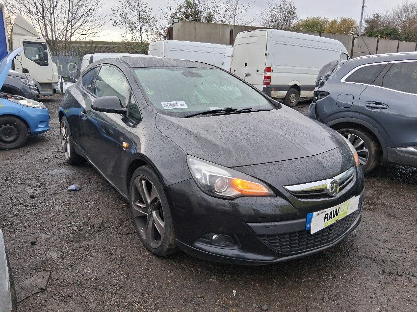 2013 VAUXHALL ASTRA GTC