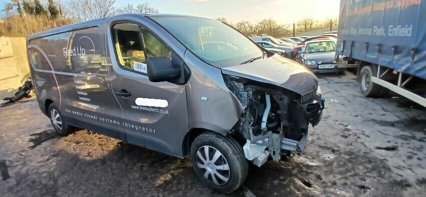 2016 RENAULT TRAFIC