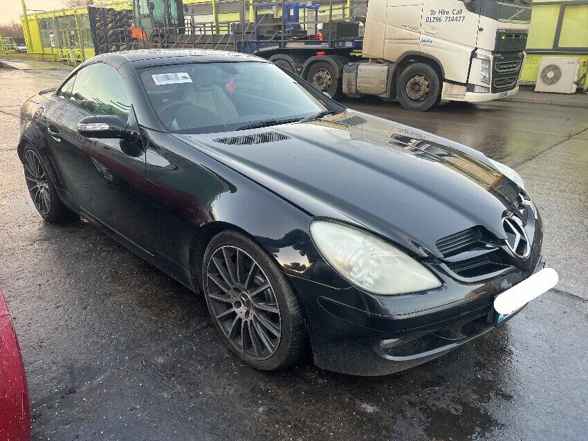 2004 MERCEDES SLK