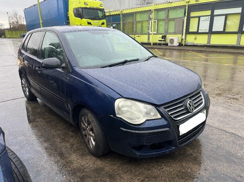 2009 VOLKSWAGEN POLO