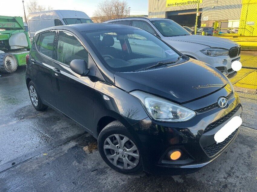 2014 HYUNDAI I10