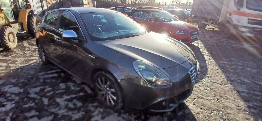 2011 ALFA ROMEO GIULIETTA