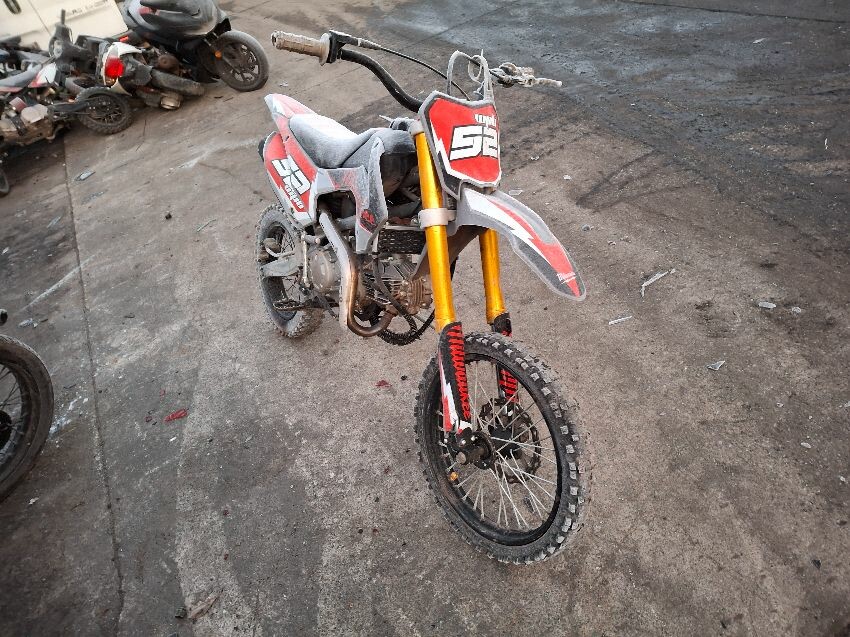  MOTORCYCLE MOTORCYCLE