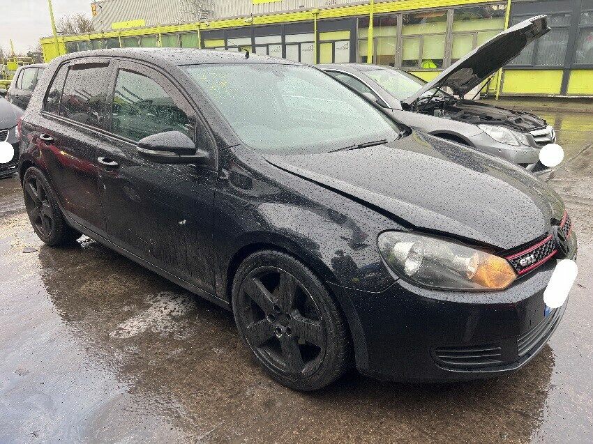 2009 VOLKSWAGEN GOLF