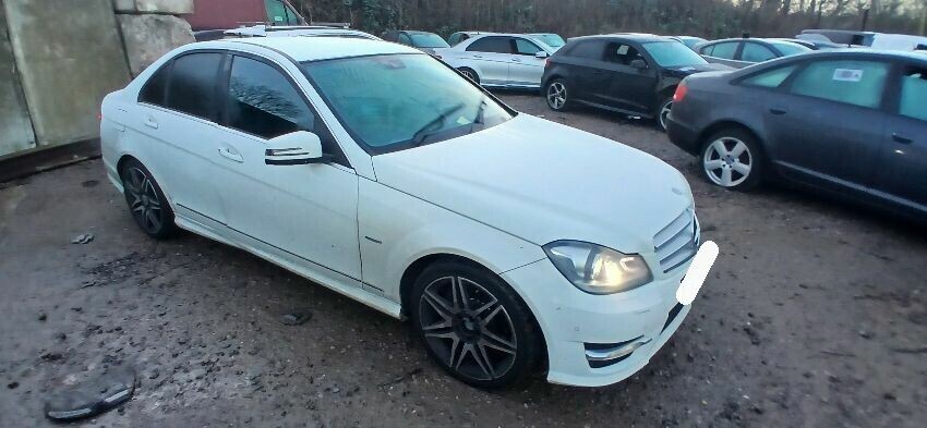 2011 MERCEDES C-CLASS