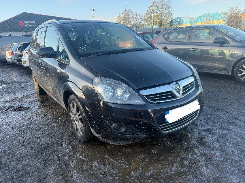 2012 VAUXHALL ZAFIRA