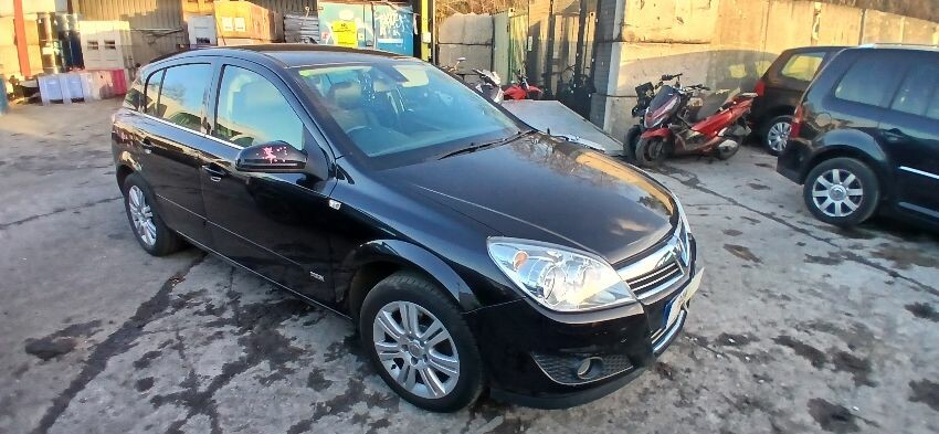 2009 VAUXHALL ASTRA