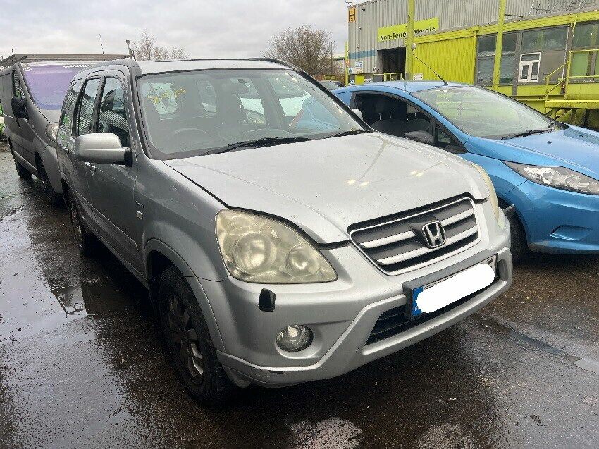2004 HONDA CR-V
