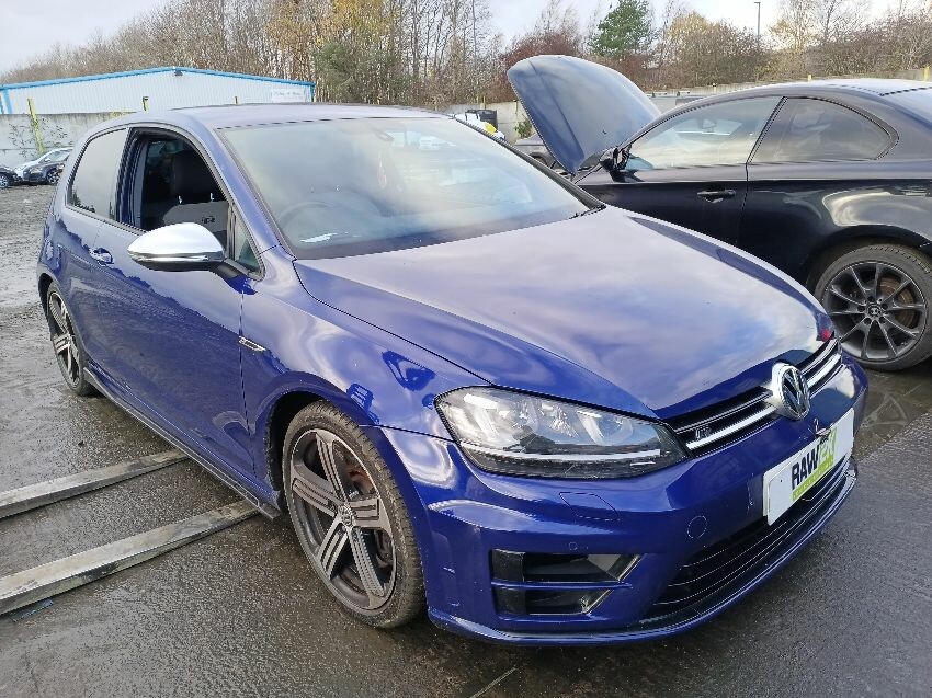 2014 VOLKSWAGEN GOLF