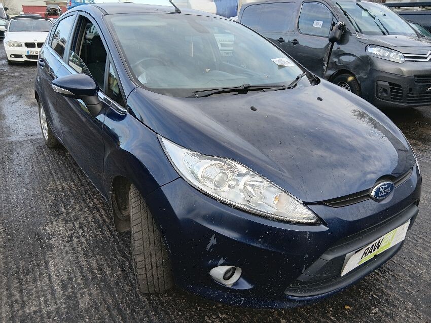 2012 FORD FIESTA